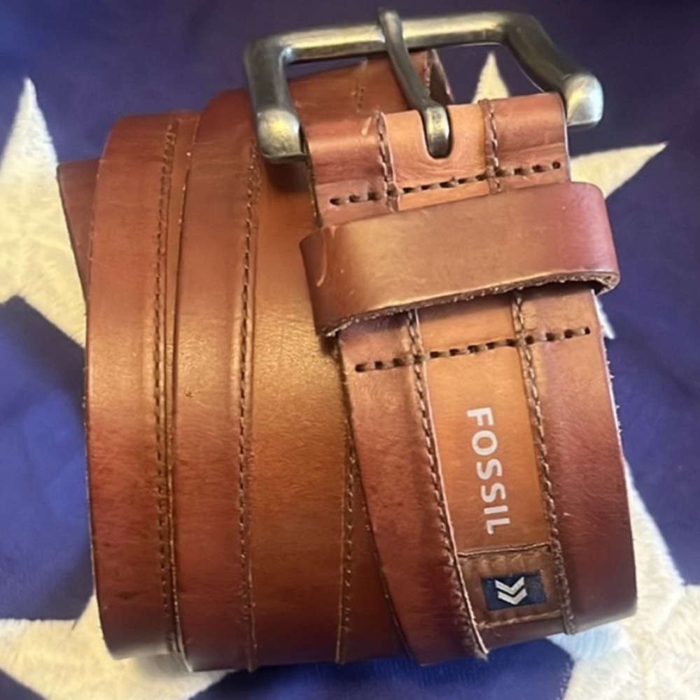 Fossil Men's Tan Leather Belt